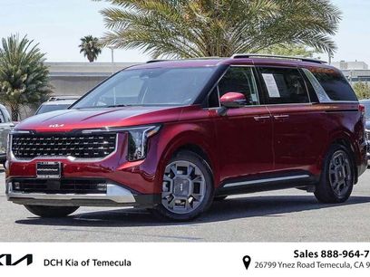 Certified 2025 Kia Carnival SX