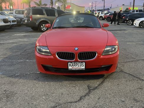 Used 2006 BMW Z4 3.0i image 3