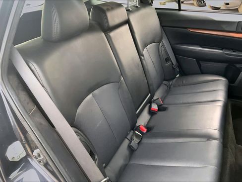 Used 2013 Subaru Outback 2.5i Limited image 19