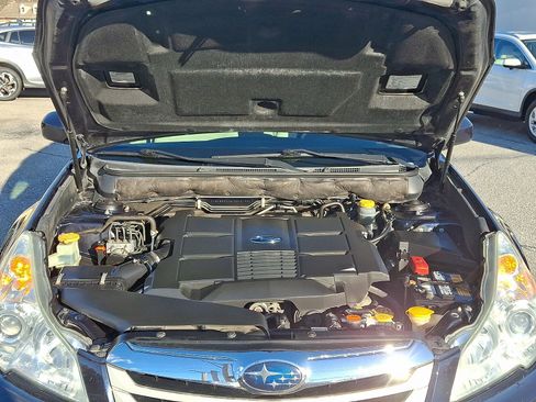 Used 2012 Subaru Outback 3.6R Limited w/ Moonroof Pkg image 29