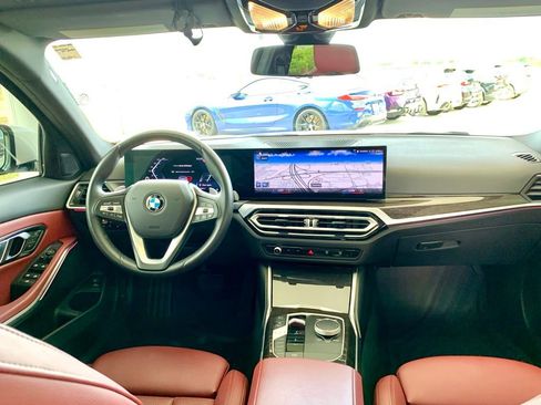 Used 2023 BMW 330i Sedan w/ Driving Assistance Package RWD image 26