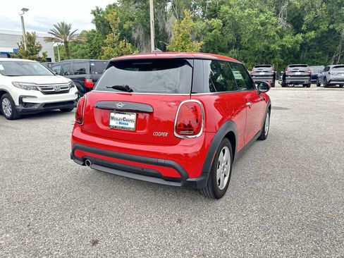 Used 2024 MINI Cooper 2-Door Hardtop FWD image 6