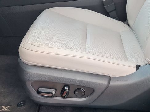 Certified 2024 Lexus RX 350 Premium w/ Accessory Package (K3) FWD image 22