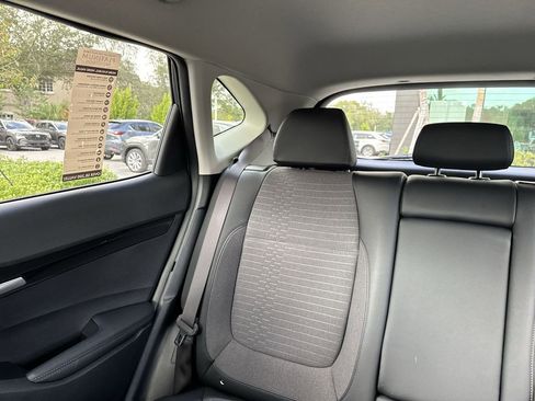 Used 2023 Kia Seltos S image 18