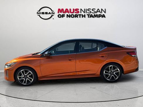 Certified 2025 Nissan Sentra SR w/ SR Premium Package FWD image 7