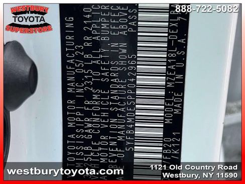 Used 2023 Toyota Corolla LE w/ LE Convenience Package FWD image 20