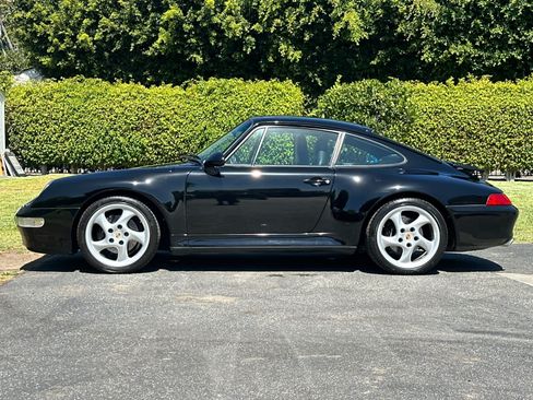 Used 1997 Porsche 911 Carrera S RWD image 2