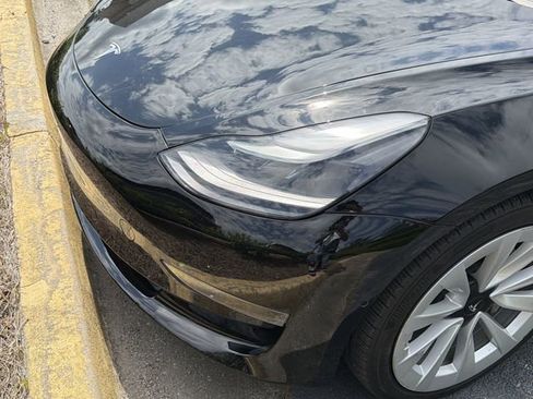 Used 2022 Tesla Model 3 Long Range AWD/4WD image 3