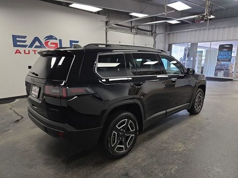 New 2026 Jeep Cherokee Limited AWD/4WD image 12
