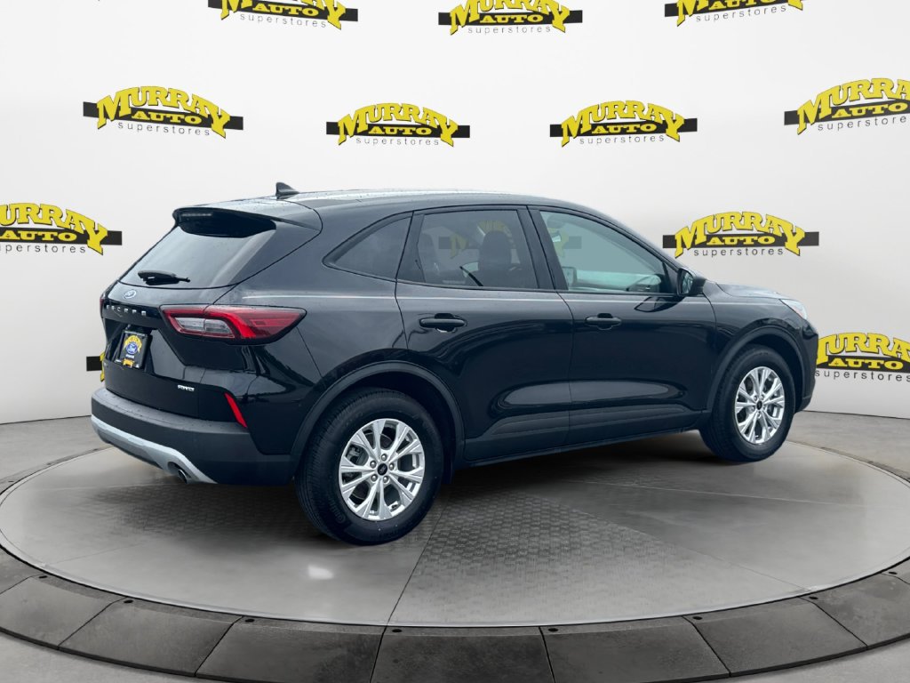 Used 2025 Ford Escape Active AWD/4WD image 5