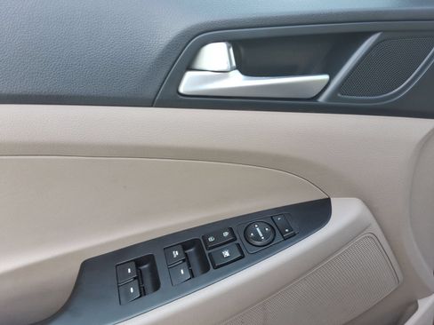 Used 2020 Hyundai Tucson Sport FWD image 21