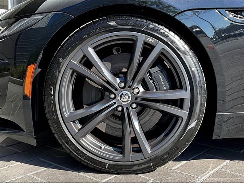 New 2024 Jaguar F-TYPE R image 11