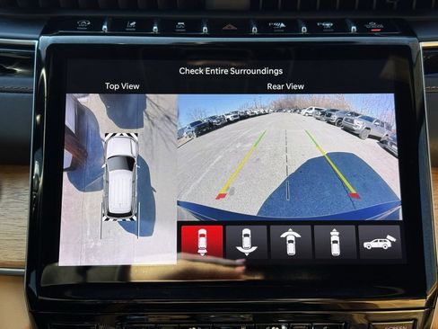 Used 2022 Jeep Grand Cherokee Summit image 16