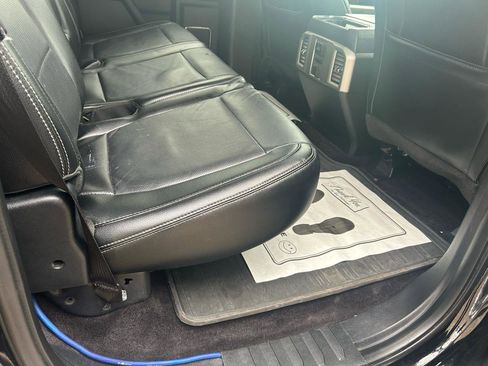 Used 2016 Ford F150 Lariat w/ Equipment Group 502A Luxury image 11