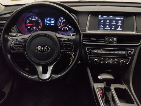 Used 2018 Kia Optima S w/ Panoramic Sunroof Package FWD image 22