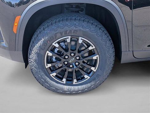 New 2026 Chevrolet Traverse Z71 w/ Enhanced Driving Package AWD/4WD image 10