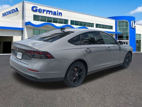 New 2025 Honda Accord SE image 3