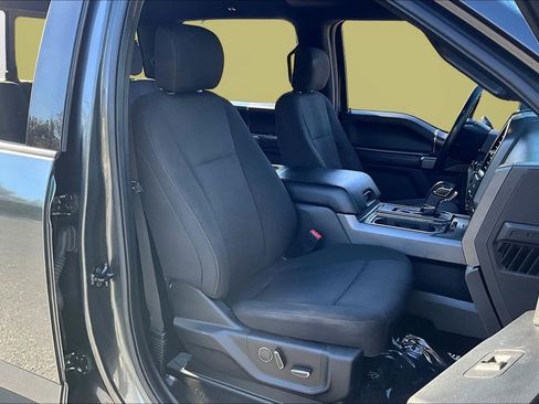 Used 2018 Ford F150 XLT w/ Equipment Group 302A Luxury image 26