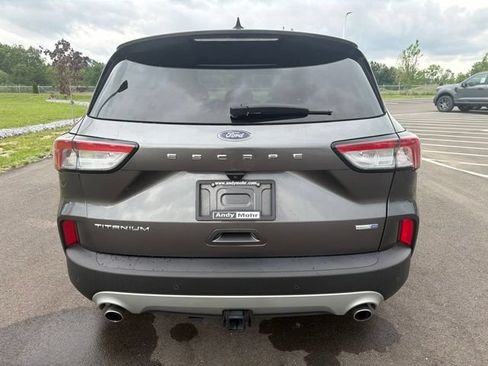 Used 2020 Ford Escape Titanium w/ Titanium Premium Package 2.0 AWD/4WD image 8