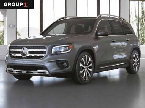 Used 2022 Mercedes-Benz GLB 250 image 1