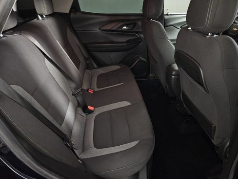 Used 2021 Chevrolet TrailBlazer LT w/ Convenience Package FWD image 23