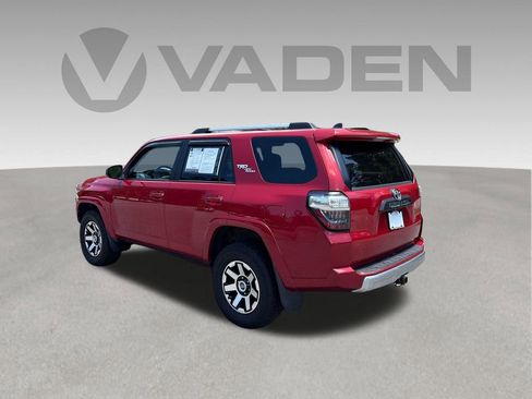 Used 2017 Toyota 4Runner TRD Off-Road AWD/4WD image 21