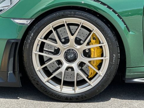 Certified 2018 Porsche 911 GT2 RS RWD image 43