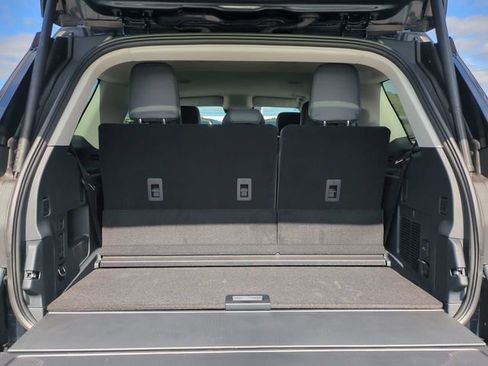 New 2026 Ford Expedition Active RWD image 13