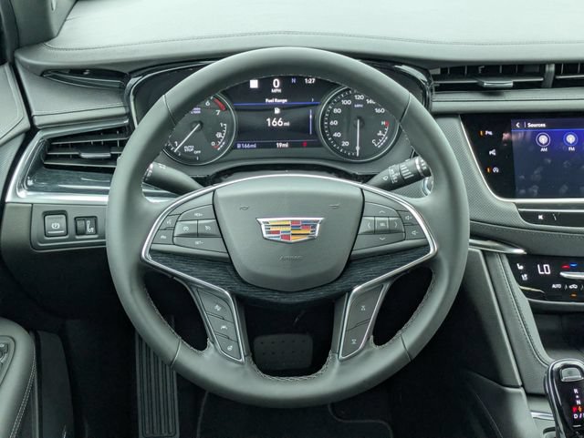 New 2026 Cadillac XT5 Premium Luxury w/ Driver Assist Package FWD image 15