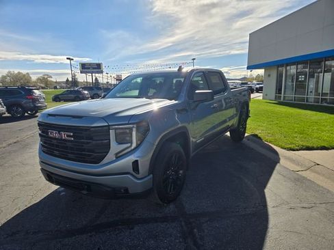 Used 2024 GMC Sierra 1500 Elevation AWD/4WD image 7