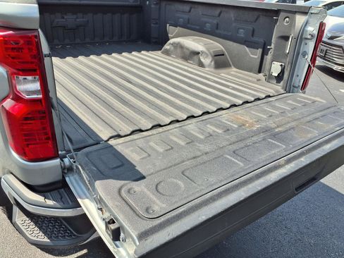 Used 2024 Chevrolet Silverado 2500 LT AWD/4WD image 24