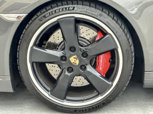 Used 2014 Porsche 911 Turbo image 25