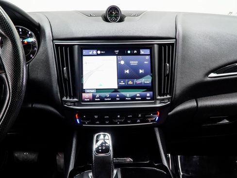 Used 2022 Maserati Levante GT image 22