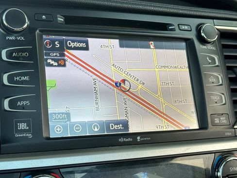 Used 2014 Toyota Highlander Limited Platinum image 23