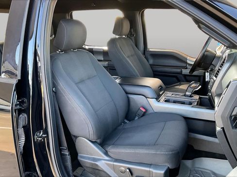 Used 2016 Ford F150 XLT w/ Equipment Group 302A Luxury AWD/4WD image 9