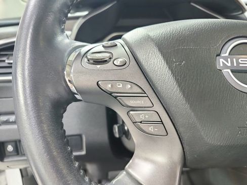Used 2023 Nissan Murano Platinum w/ Cargo Package image 19