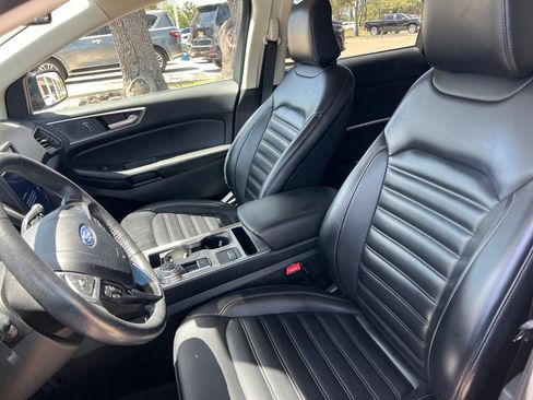Used 2024 Ford Edge SEL AWD/4WD image 10