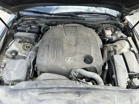 Used 2015 Lexus IS 250 AWD w/ Luxury Package image 18