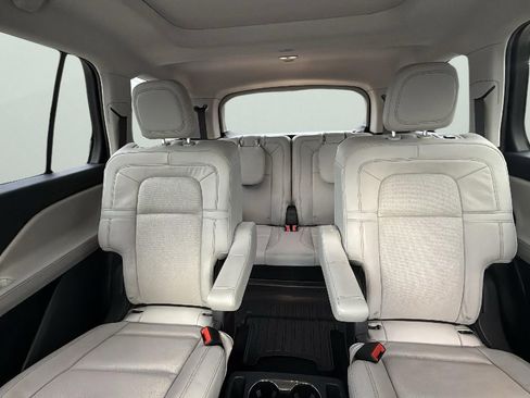 Used 2025 Lincoln Aviator Reserve w/ Illumination Package image 26