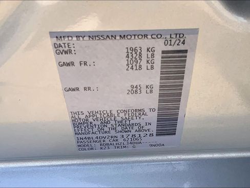 Used 2024 Nissan Altima 2.5 SV image 33