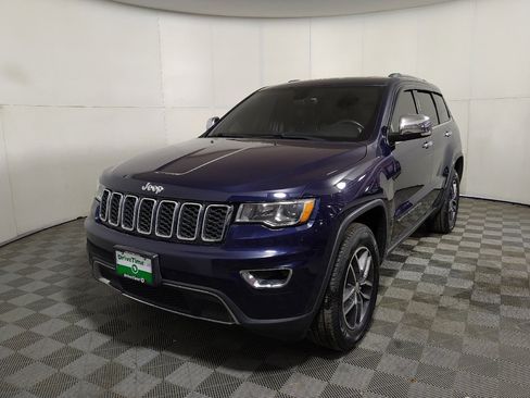 Used 2018 Jeep Grand Cherokee Limited AWD/4WD image 15