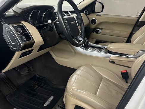 Used 2017 Land Rover Range Rover Sport HSE AWD/4WD image 10