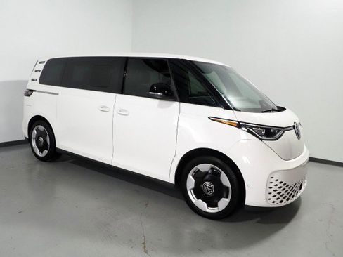 Used 2025 Volkswagen ID. Buzz Pro S image 69
