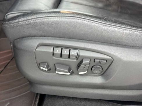 Used 2016 BMW X5 xDrive40e image 14