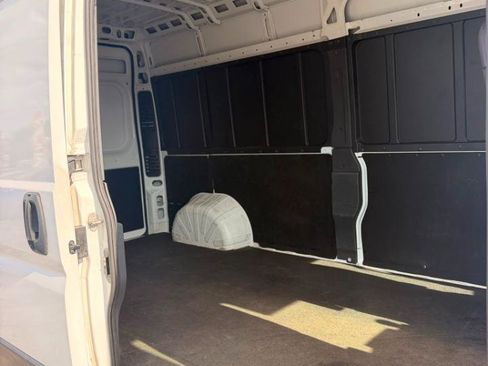 Used 2025 RAM ProMaster 3500 w/ Convenience Group FWD image 18