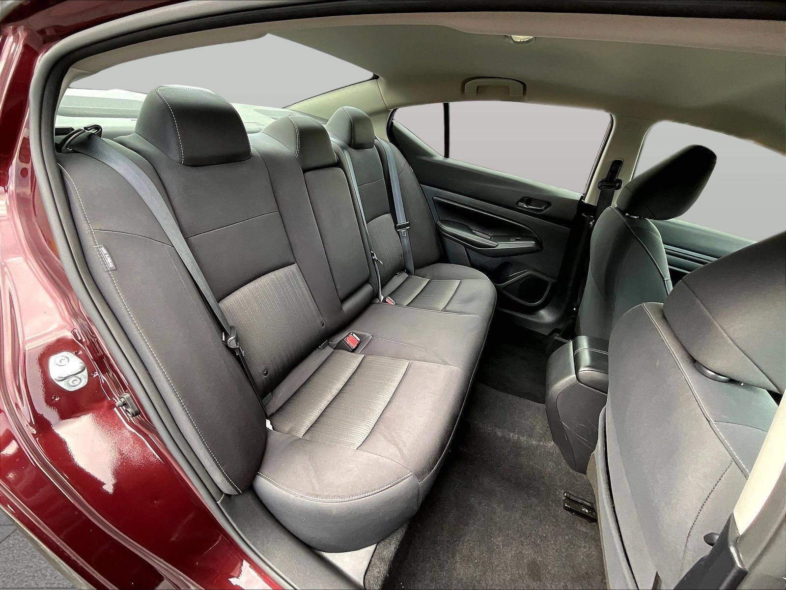 Certified 2024 Nissan Altima 2.5 SV FWD image 28