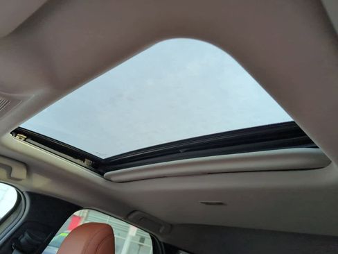 New 2025 MAZDA CX-30 Carbon image 17