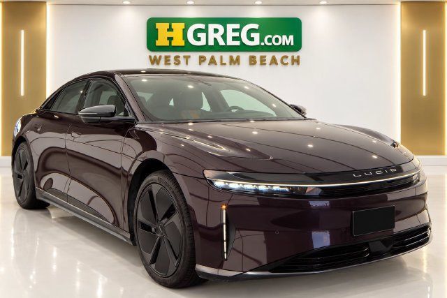 Used 2024 Lucid Air Touring AWD/4WD image 4