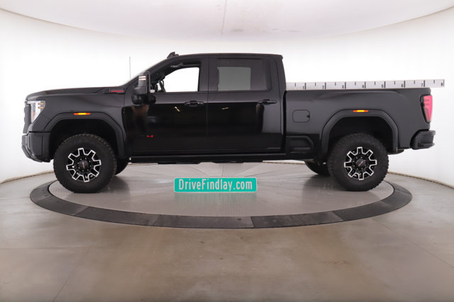 Used 2026 GMC Sierra 2500 AT4X w/ LPO, Black Badging Package AWD/4WD image 9
