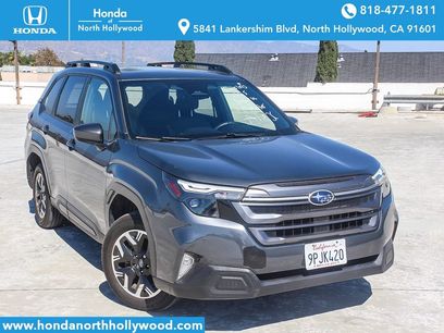 Used 2025 Subaru Forester Premium w/ Convenience Package #1